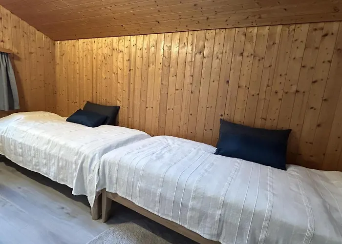 Apartment Tgesa Communala