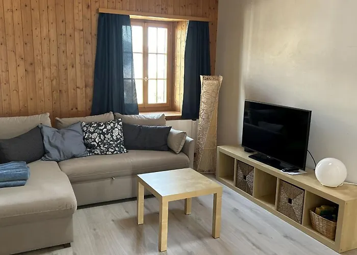 Tgesa Communala Apartment *